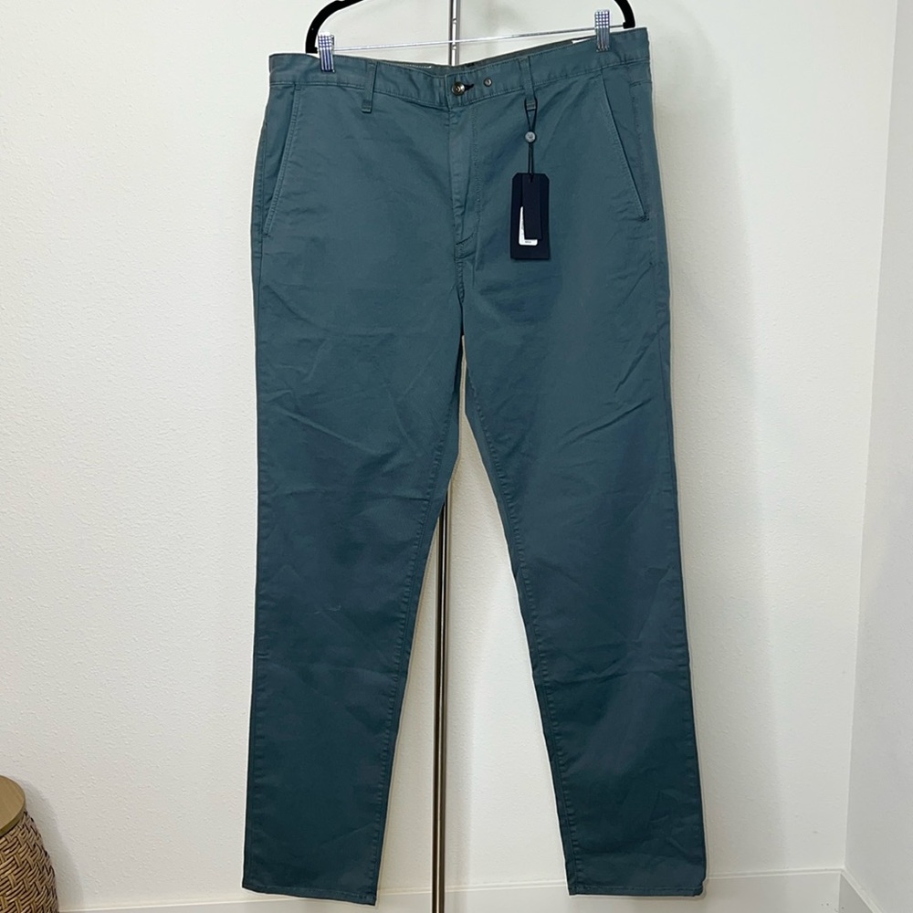 🔹 Rag & Bone Fit 2 Classic Chino Pant
